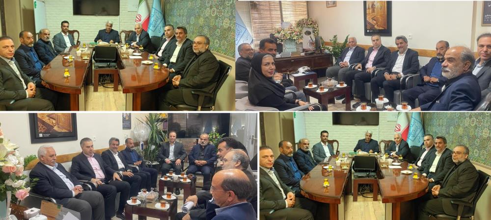 برگزاری نشست مشترک رؤسای تشکل‌ها با مدیرکل و معاونت گردشگری اداره کل میراث‌فرهنگی، گردشگری و صنایع‌د